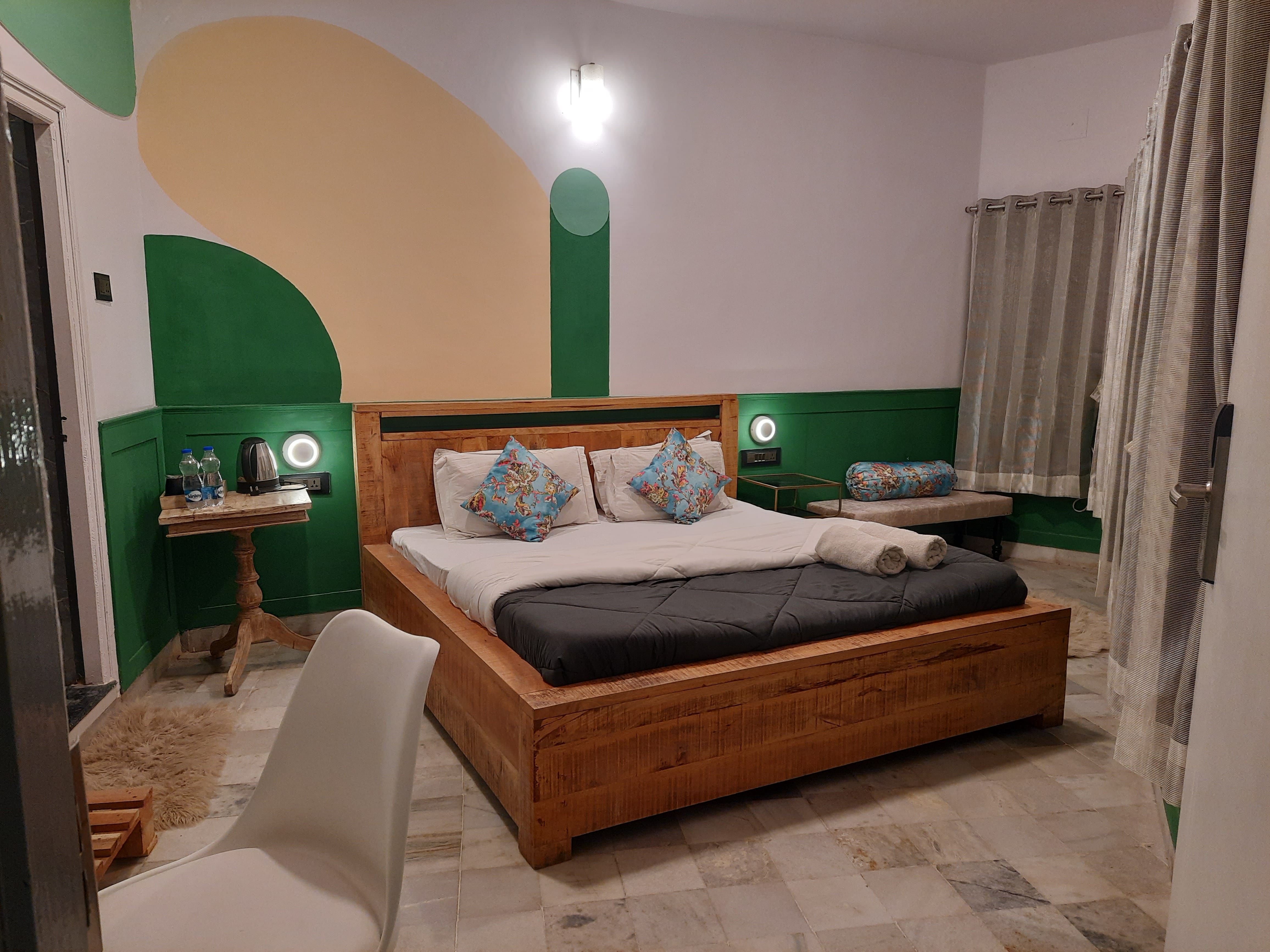 Hostel Room's Makeover